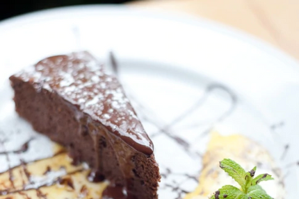 Riccardo's Chocolate and Almond Cake Recipe