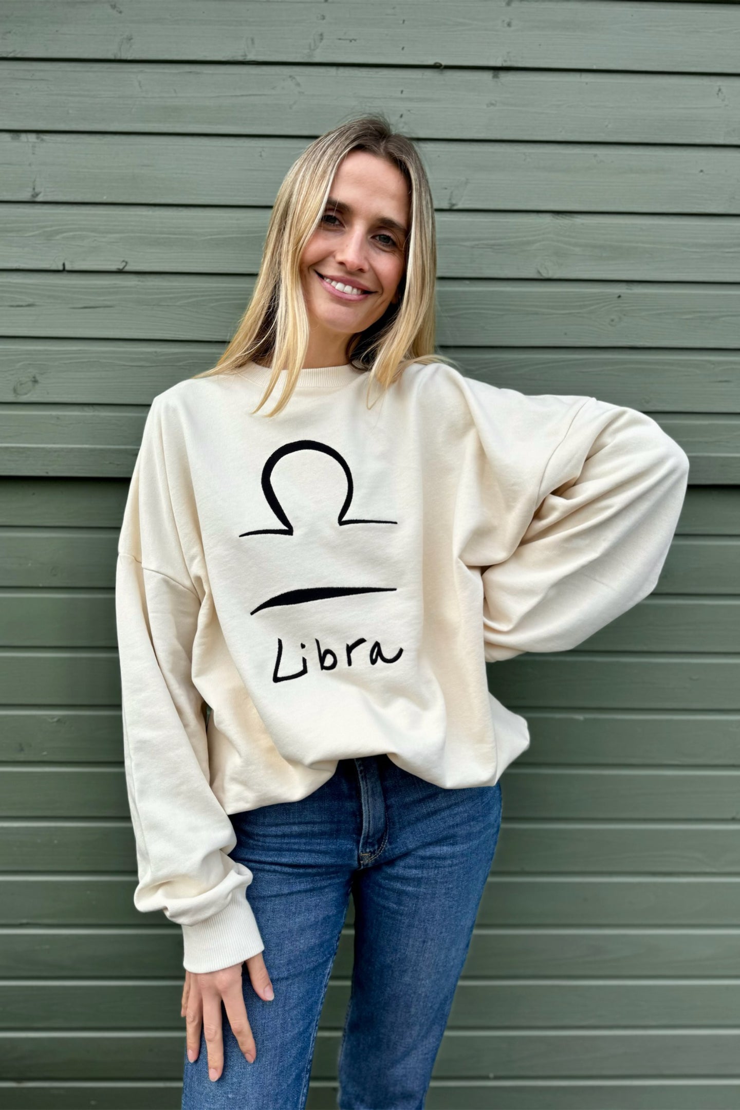 Astrology Sweatshirt | Crème Brûlée [Cream]