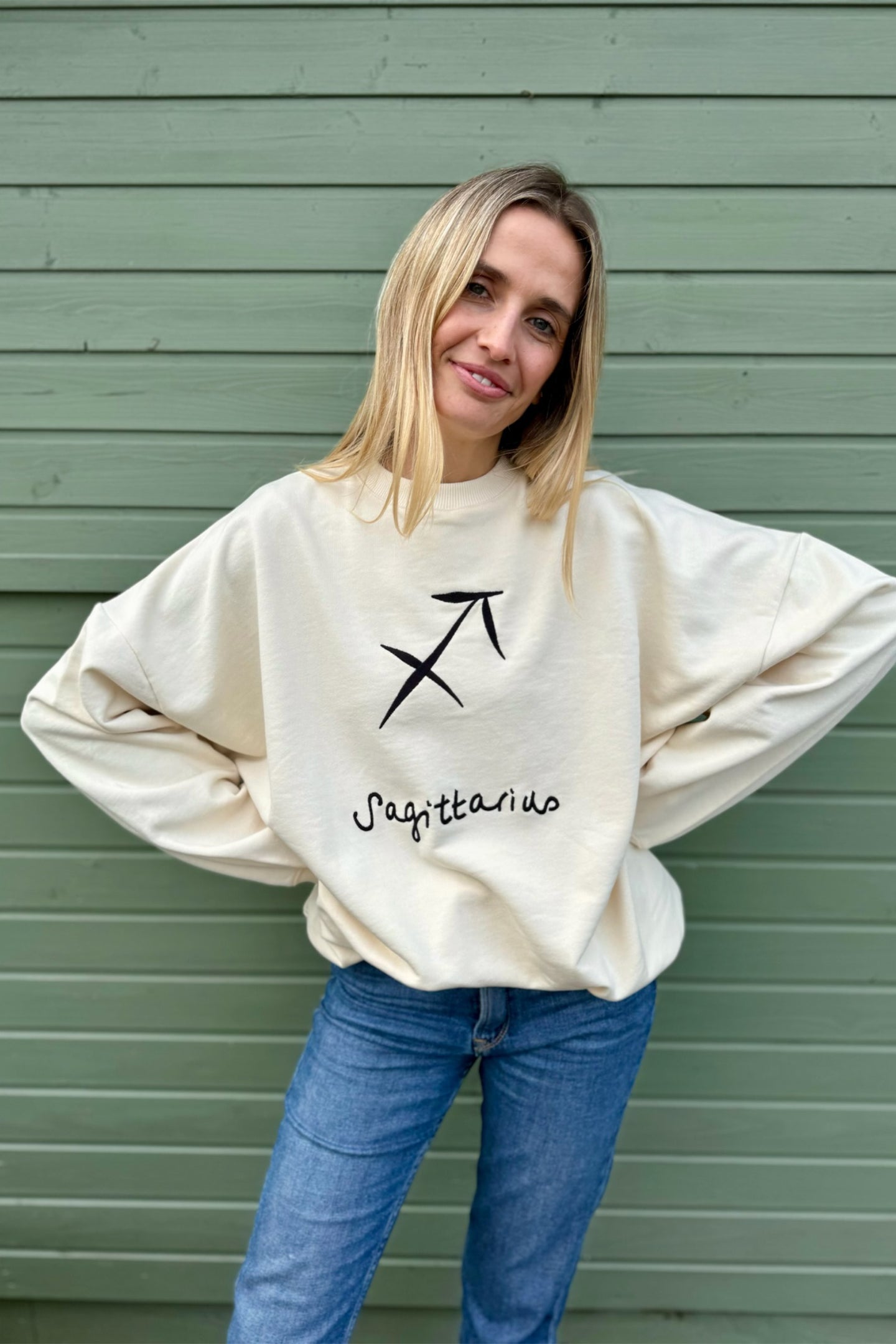 Astrology Sweatshirt | Crème Brûlée [Cream]